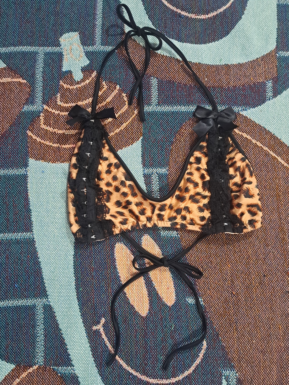🌈LEOPARD PRINT SATIN BOW BRALETTE-M/L